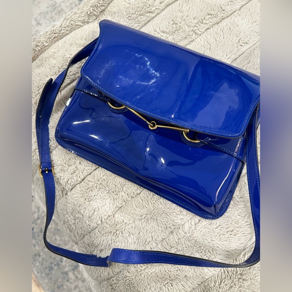 Gucci Royal Blue Patent Bright Bit Clutch with strap - Picture 4 of 10